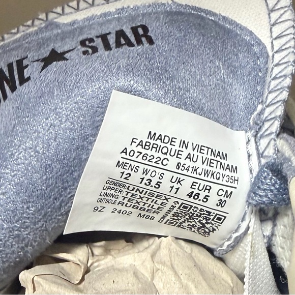 Converse Blue and Cream Men's Shoes - Picture 7 of 8